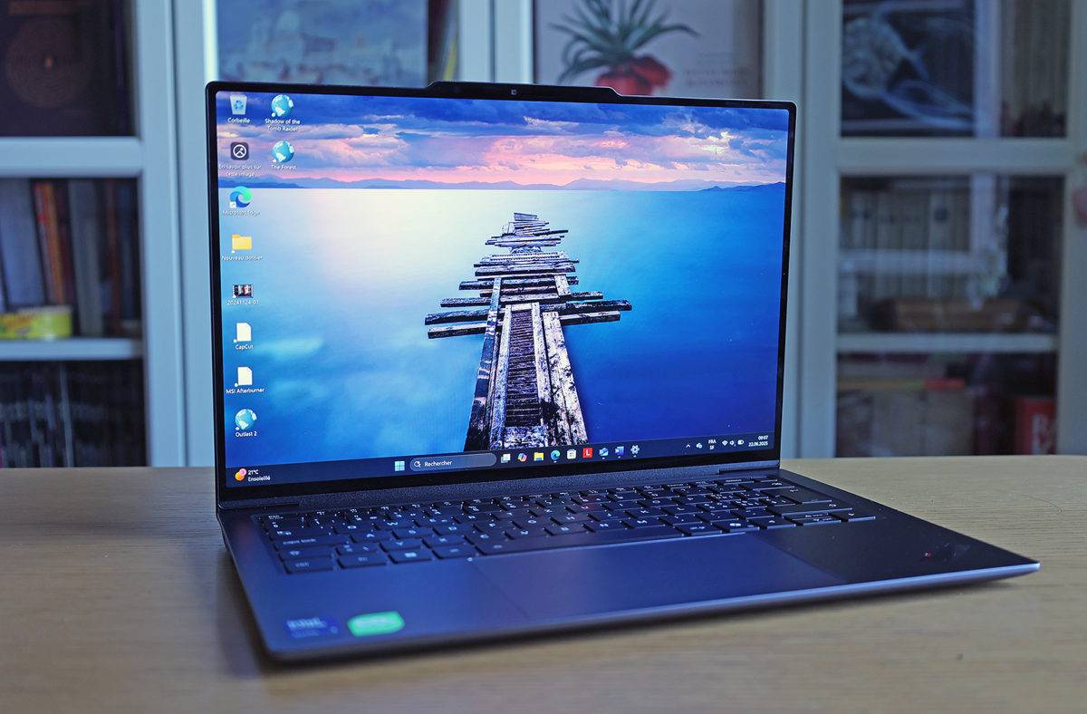 Lenovo ThinkPad X9-14 Gen1 Aura Edition.