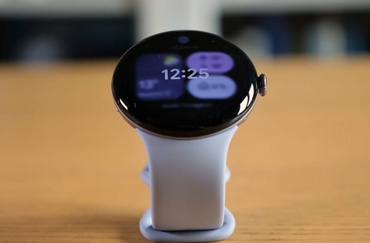 Google Pixel Watch 4: un design qui reste efficace.