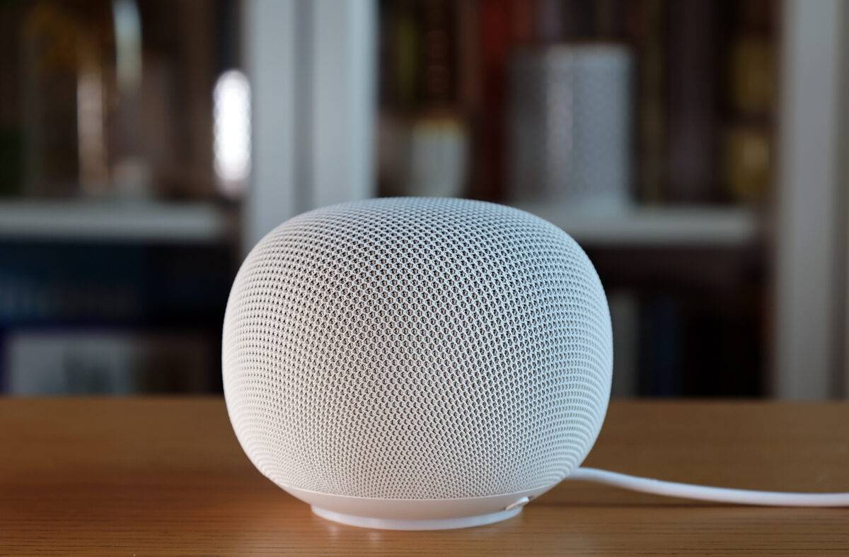 Google Home Speaker avec Gemini.